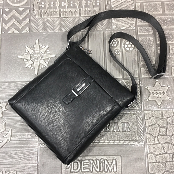 スーパーコピーブランドバッグ内部構造